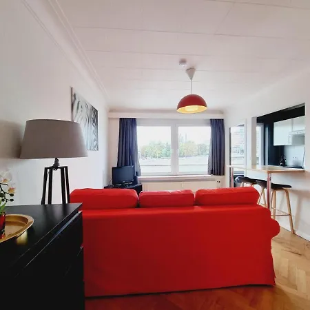 Appartment In Center Of Liege Nice View/Park Free Apartment Lüttich